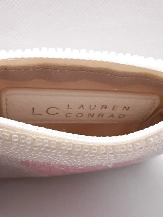 NEW pink heart hand beaded zippered change purse - Picture 3 of 7